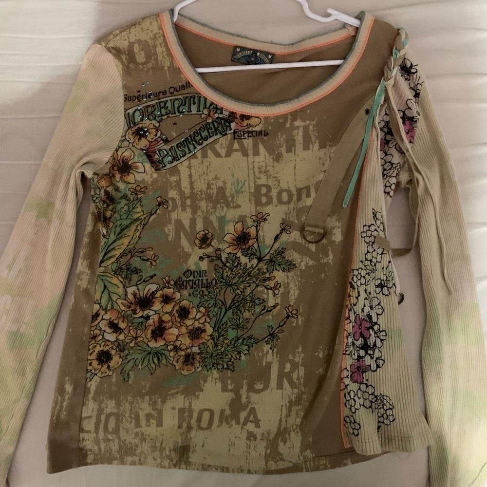 Vanilla Sugar Long Sleeve Light brown with a Floral Pattern and Embellishments